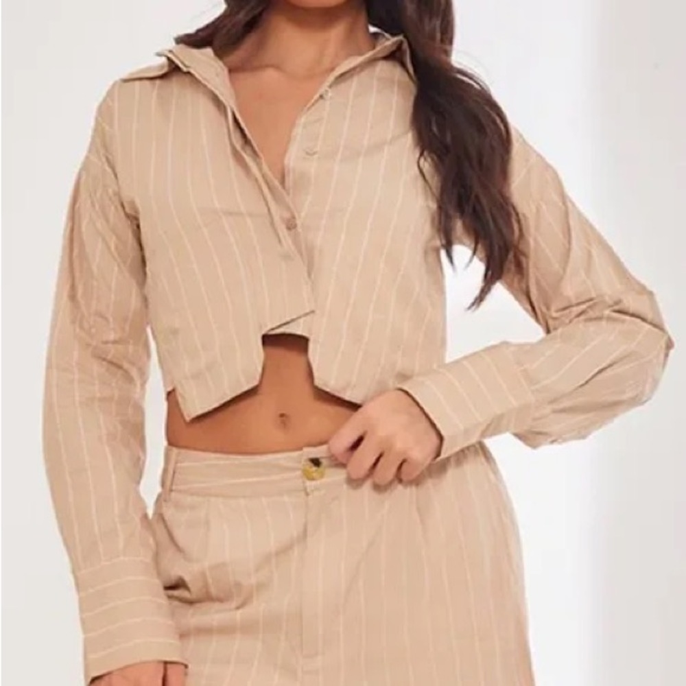 Prettylittlething STONE POPLIN PINSTRIPE POCKET DETAIL CROPPED SHIRT NWT 4 - Picture 2 of 11